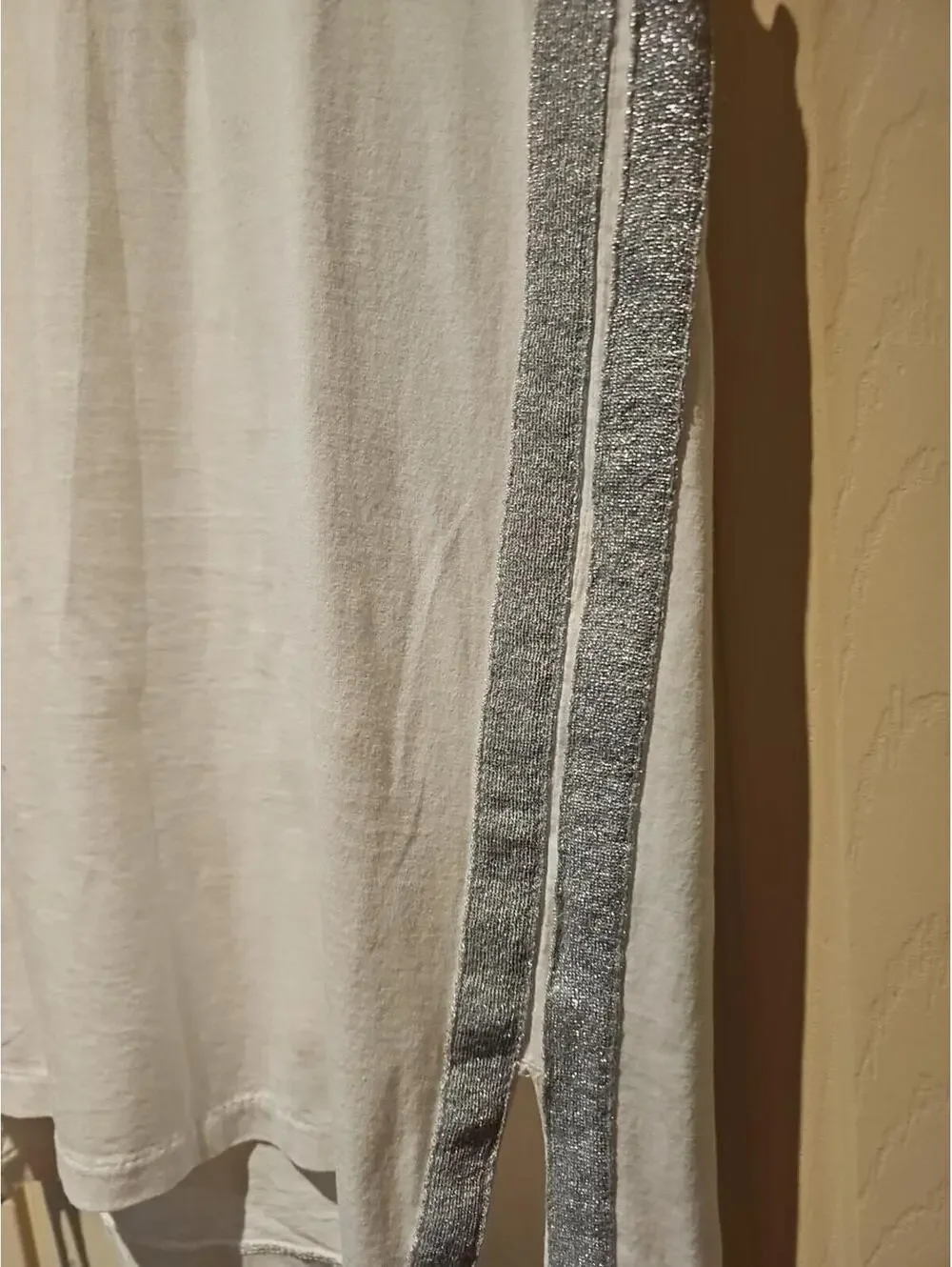 J Crew Tank Top Women’s Sz XS White Silver Metallic Side Stripe Knit
